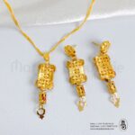 Ensemble Collier et Boucles d'oreilles en Or