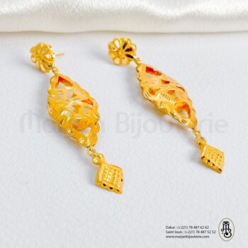 Boucle d'oreille langal en Or 18k