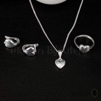 Ensemble en argent collier , boucle d'oreille et bague