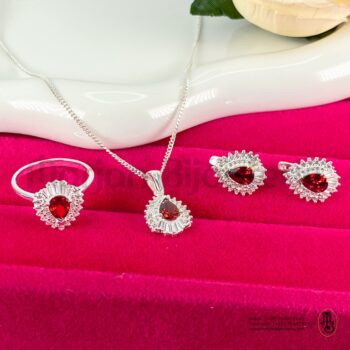 Ensemble chaine boucle d'oreille en argent