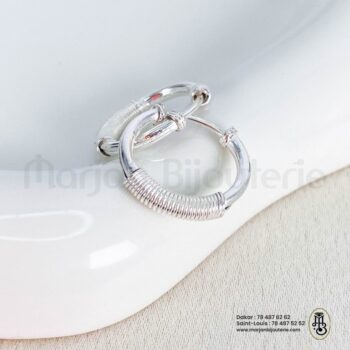 Boucle d'oreille en argent pour enfant
