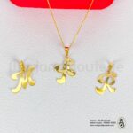 Ensemble chaine pendentif et boucle d'oreille en Or 18k
