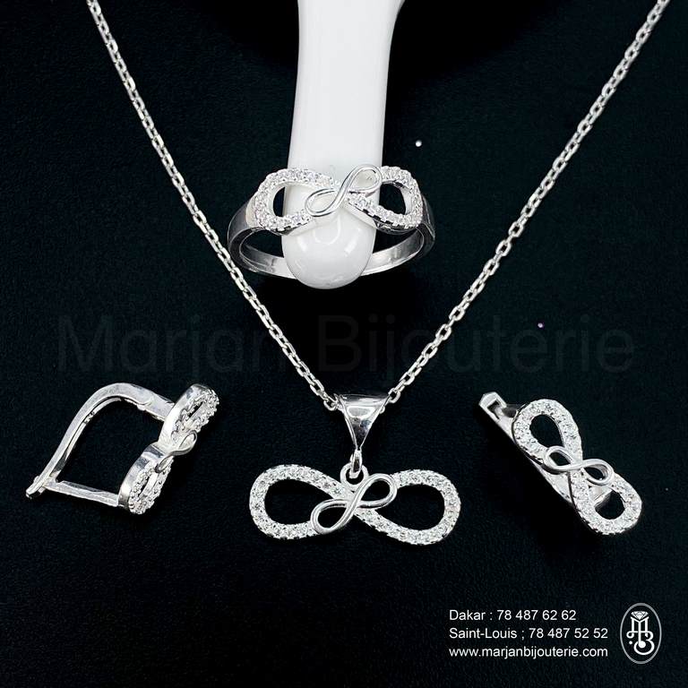 Ensemble chaine et boucle d'oreille  en argent
