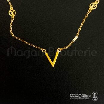 Collier "V" Majestueux en Or 18k – Collection Marjan