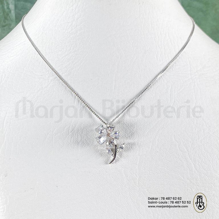 chaine femme artIMG_8137