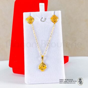 Parure Amour Élégant en Or Jaune 18K✨❤️