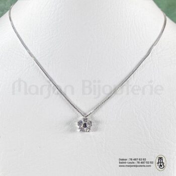 Chaîne Pendentif Fleur en Argent Sterling & Oxydes de Zirconium✨🤍